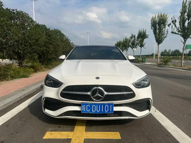 Mercedes-Benz C-Class — Фото автомобиля 2