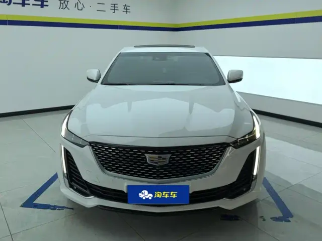 Cadillac CT5 — Фото автомобиля 2