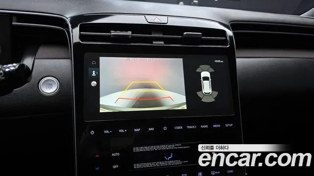 Hyundai Tucson Tucson (NX4) Бензин 1.6 Turbo 4WD — Фото автомобиля 16