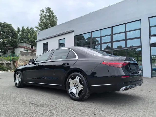 Mercedes-Benz S-Class — Фото автомобиля 9