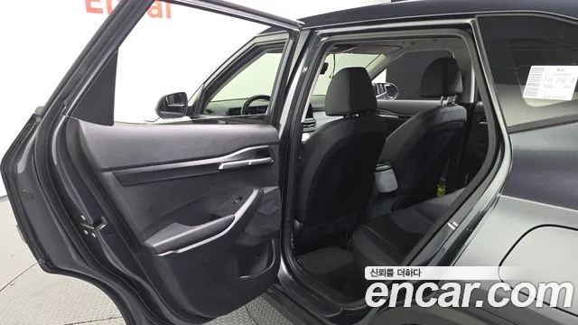 Kia Seltos Новый Seltos Бензин 2.0 2WD — Фото автомобиля 26