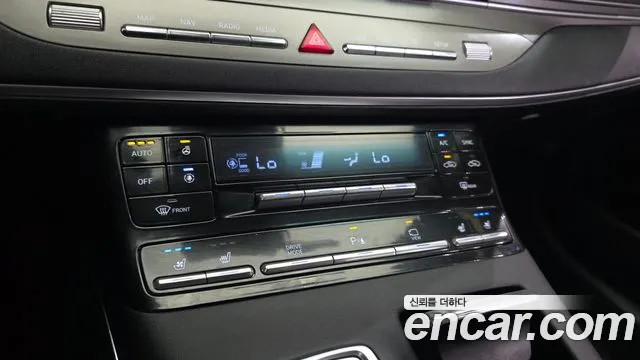 Hyundai Grandeur Новый Grandeur IG — Фото автомобиля 12