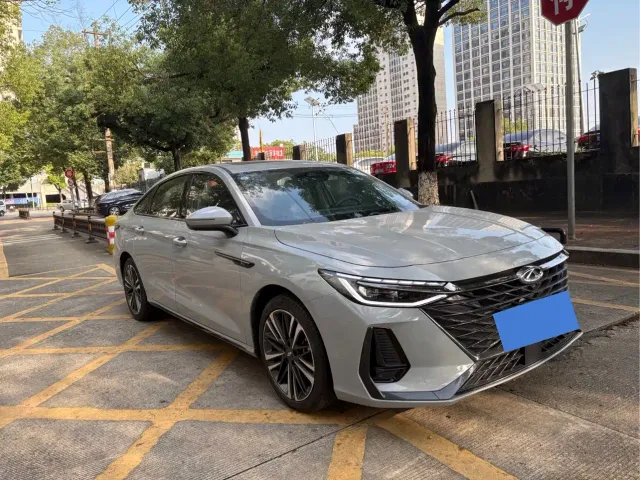 Chery Arrizo 8 — Фото автомобиля 3