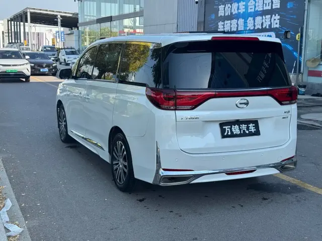 GAC Trumpchi M8 — Фото автомобиля 6