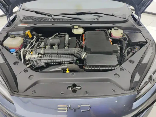 BYD Seal 06 — Фото автомобиля 10