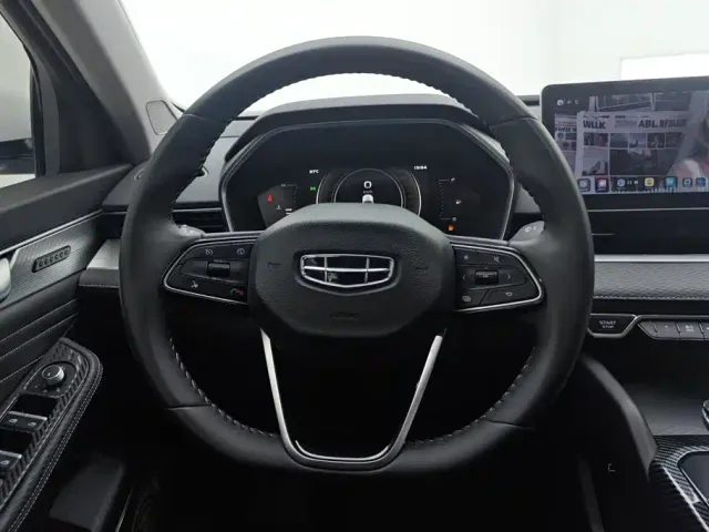 Geely Xingrui — Фото автомобиля 15