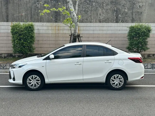 Toyota Vios — Фото автомобиля 8