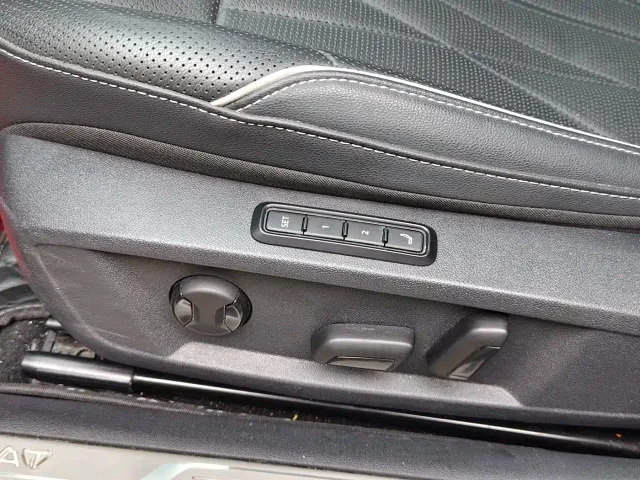 Volkswagen Passat — Фото автомобиля 17