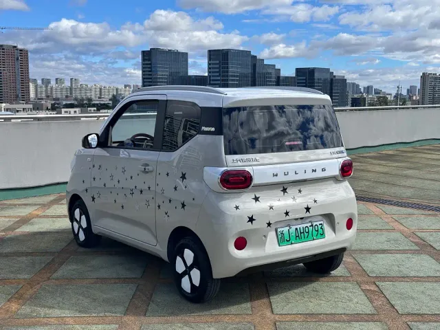 Wuling Hongguang Mini EV — Фото автомобиля 8