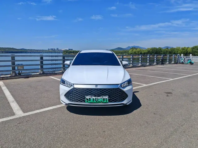 BYD Qin PLUS — Фото автомобиля 2