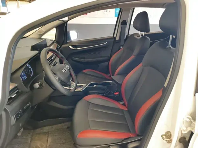 Geely Vision X3 — Фото автомобиля 14