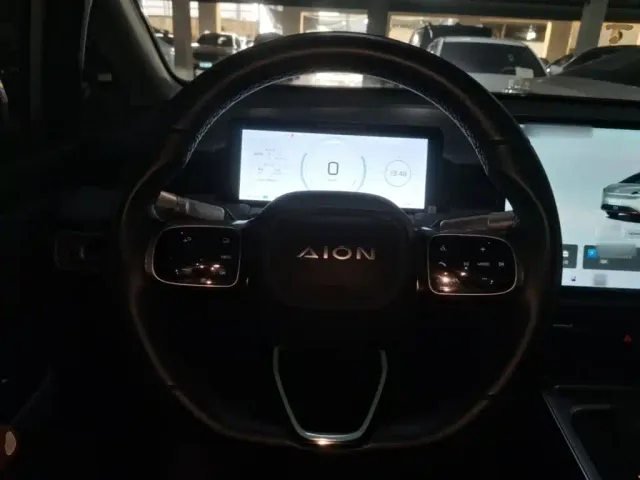 GAC Aion Y — Фото автомобиля 10