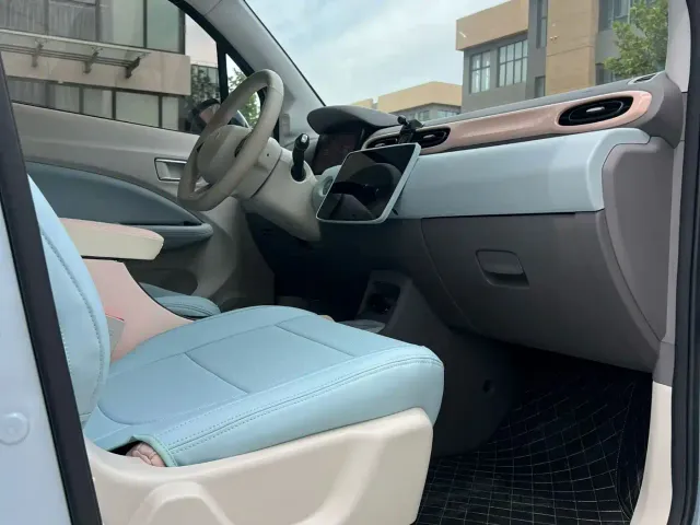 Leapmotor T03 — Фото автомобиля 6