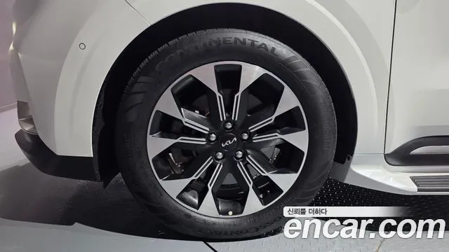Kia Canival Carnival 4 поколение Дизель 7 мест Signature — Фото автомобиля 5