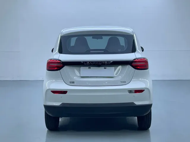 Leapmotor T03 — Фото автомобиля 15