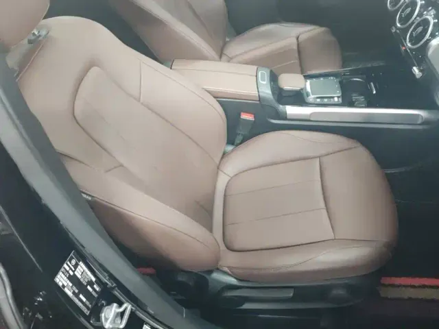 Mercedes-Benz GLB-Class — Фото автомобиля 8