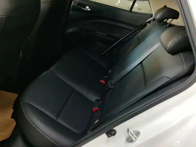 Kia KX1 — Фото автомобиля 11