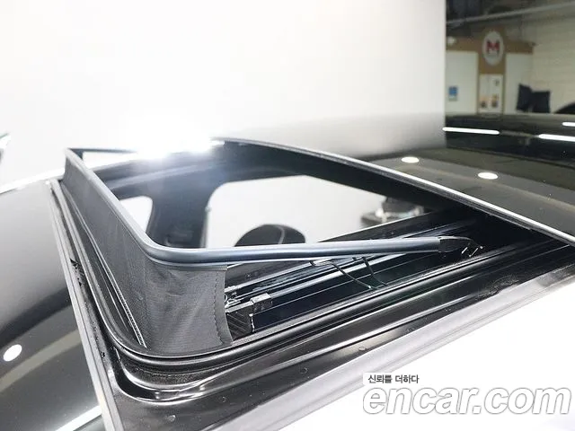 Genesis G90 Бензин 3.5 турбо AWD — Фото автомобиля 11
