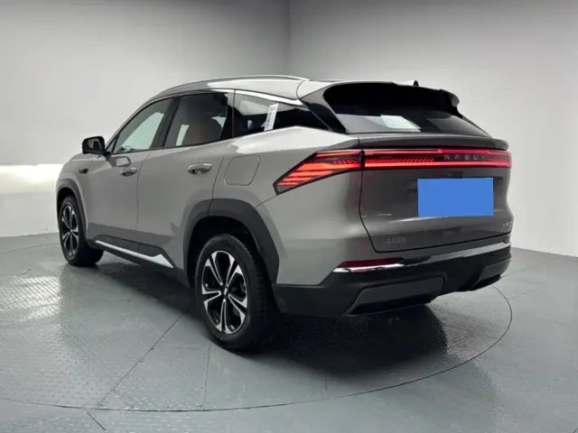 Geely Galaxy M7 — Фото автомобиля 19
