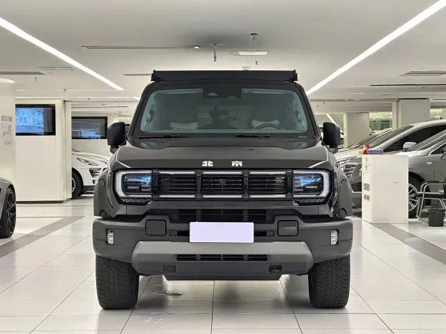 BAIC BJ40 — Фото автомобиля 2