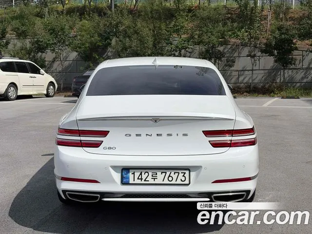 Genesis G80 RG3 — Фото автомобиля 4