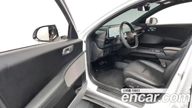 Hyundai Ioniq6 — Фото автомобиля 8