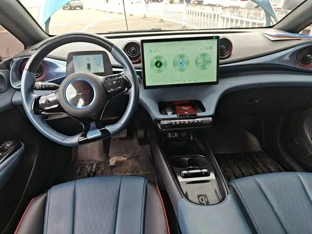 BYD Dolphin — Фото автомобиля 9