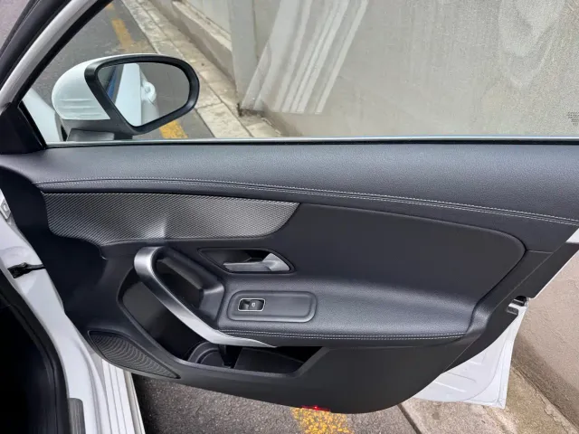 Mercedes-Benz A-Class — Фото автомобиля 14