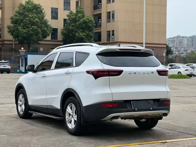 Jetour X70M — Фото автомобиля 5