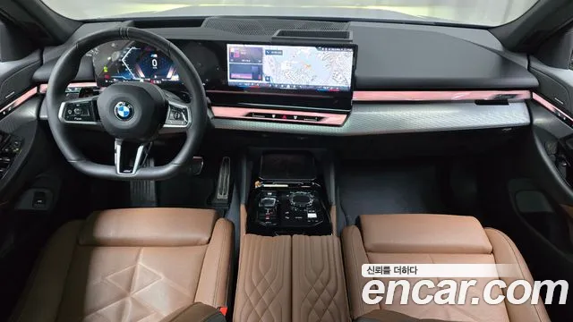 BMW 5-Series 5 серия (G60) 530i xDrive M Sport — Фото автомобиля 6