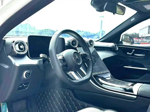 Mercedes-Benz C-Class — Фото автомобиля 6