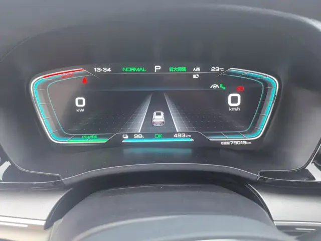 BYD Song PLUS — Фото автомобиля 14