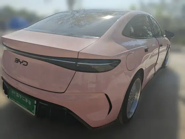 BYD Seal — Фото автомобиля 4