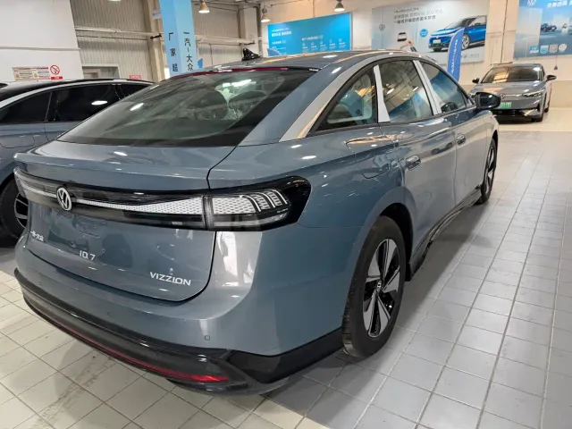 Volkswagen ID.7 Vizzion — Фото автомобиля 7