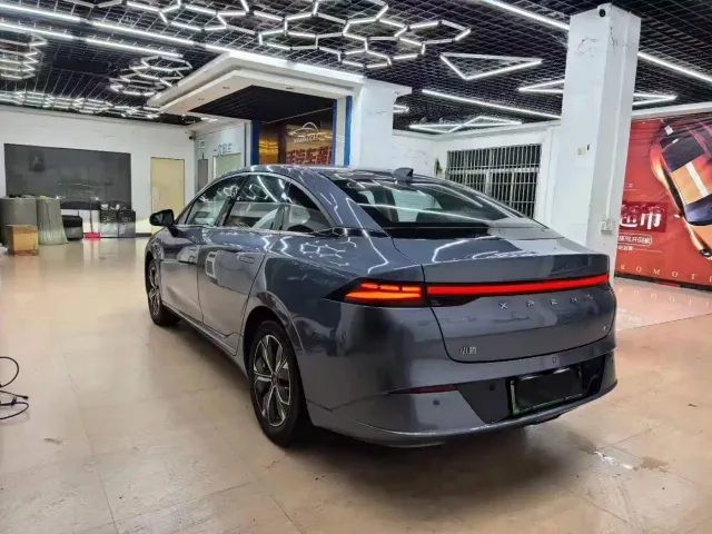 Xpeng P5 — Фото автомобиля 4