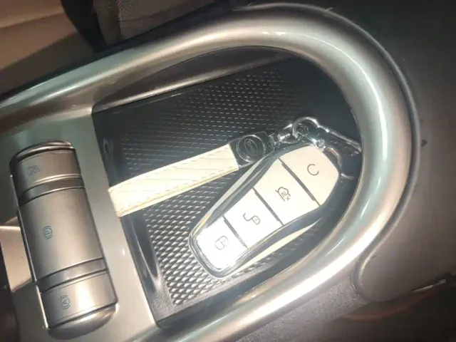 BYD Dolphin — Фото автомобиля 8