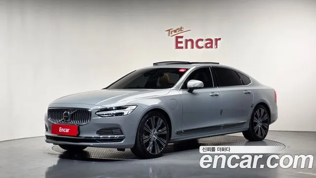 Фотография автомобиля — Volvo S90
