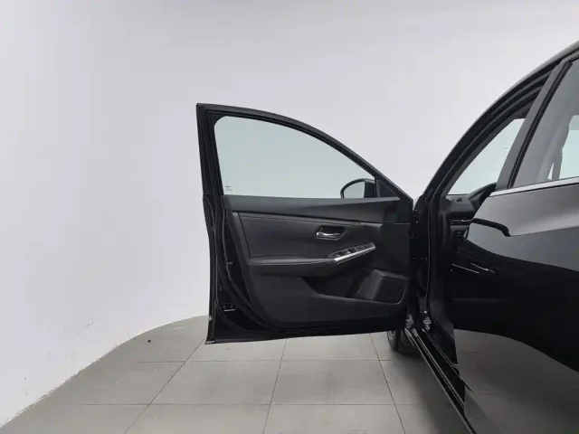 Nissan Sylphy — Фото автомобиля 8