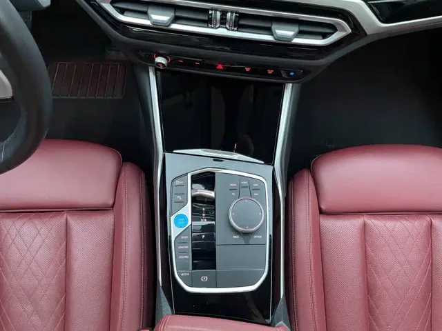 BMW i3 — Фото автомобиля 12