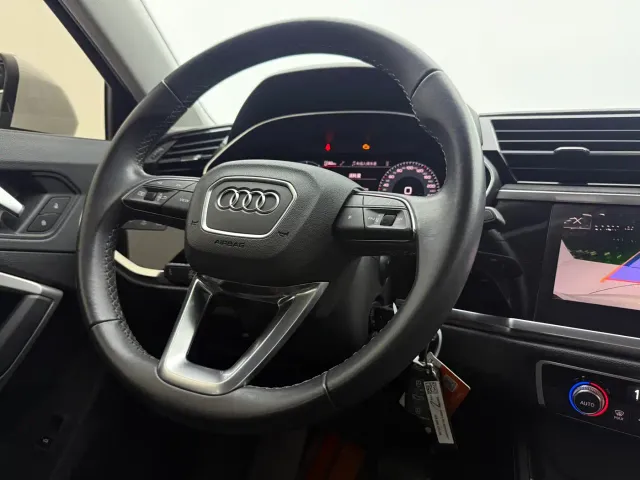 Audi Q3 — Фото автомобиля 16