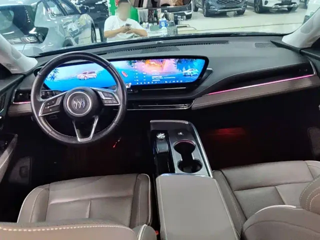 Buick E5 — Фото автомобиля 9
