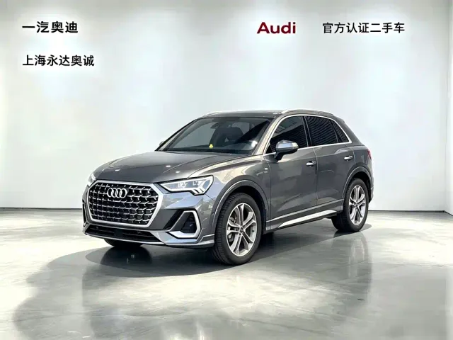 Фотография автомобиля — Audi Q3