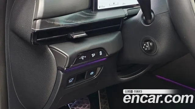 Genesis GV80 — Фото автомобиля 14