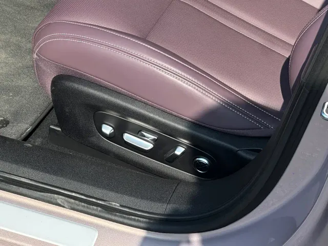 Xiaomi SU7 — Фото автомобиля 17