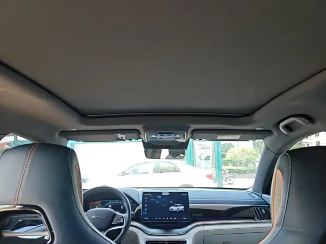 BYD Song PLUS — Фото автомобиля 13
