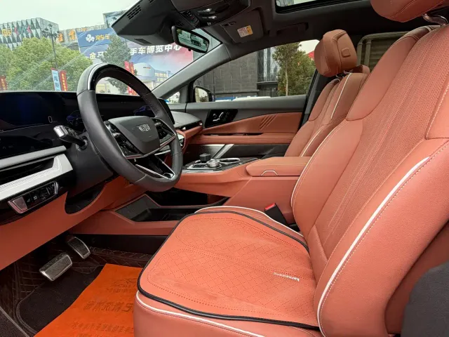Cadillac Optiq — Фото автомобиля 15
