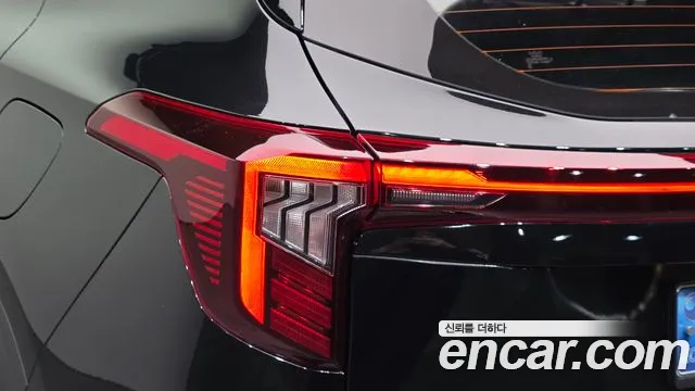 Kia Seltos New — Фото автомобиля 8