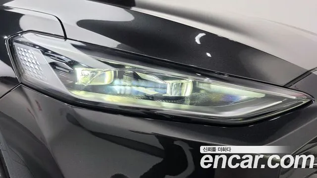 Kia K8 Hybrid — Фото автомобиля 7