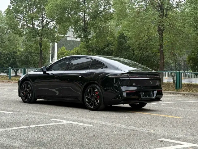 Dongfeng eπ 007 — Фото автомобиля 10