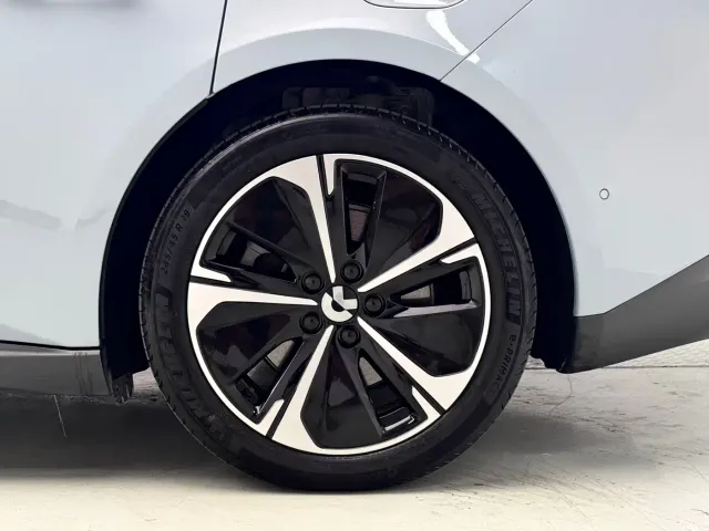 Nio ET5 Touring — Фото автомобиля 8